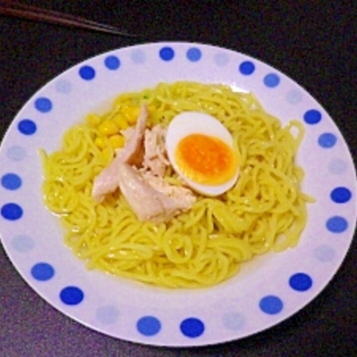 蒸し鶏の冷しラーメン